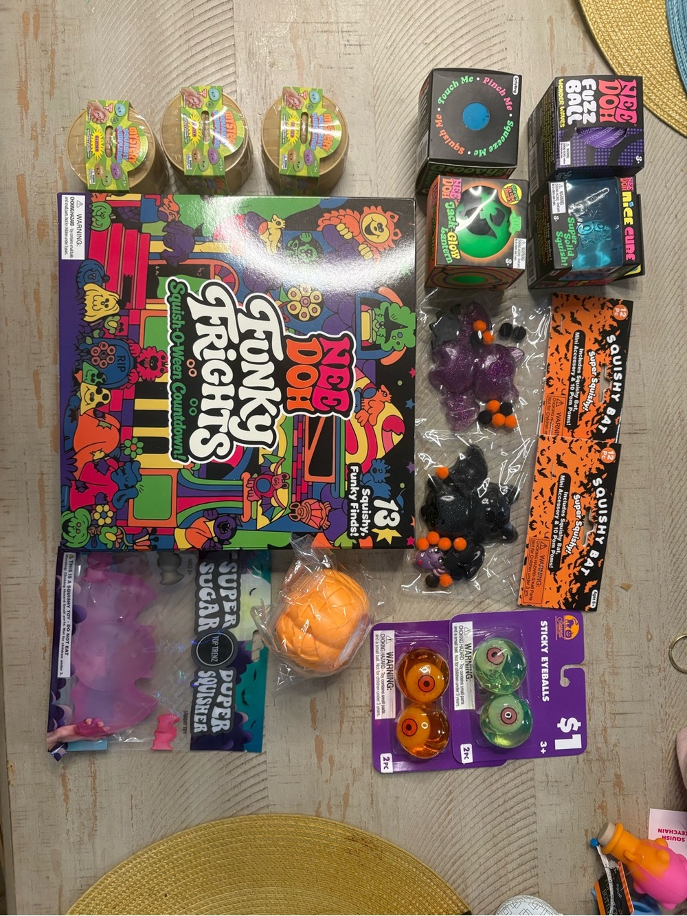 🎃👻 NEW Halloween Squishy & NeeDoh Bundle — Everything Pictured! 🧡🖤